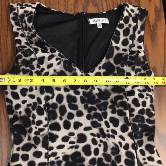 SOLD. J-Lo Leopard Print Dress!!! Sz 6 - Picture 7 of 8